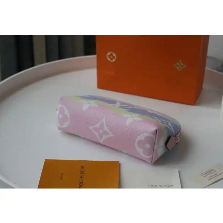 Bags 205B570051 LV 0703